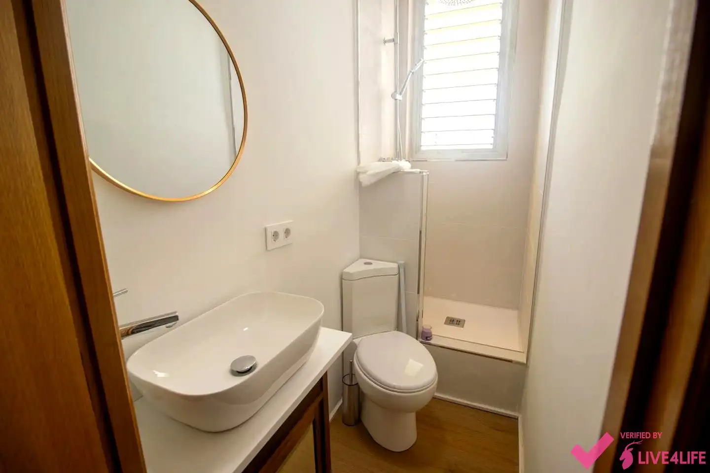 Bathroom of Flat for rent in Godella  with Furnished