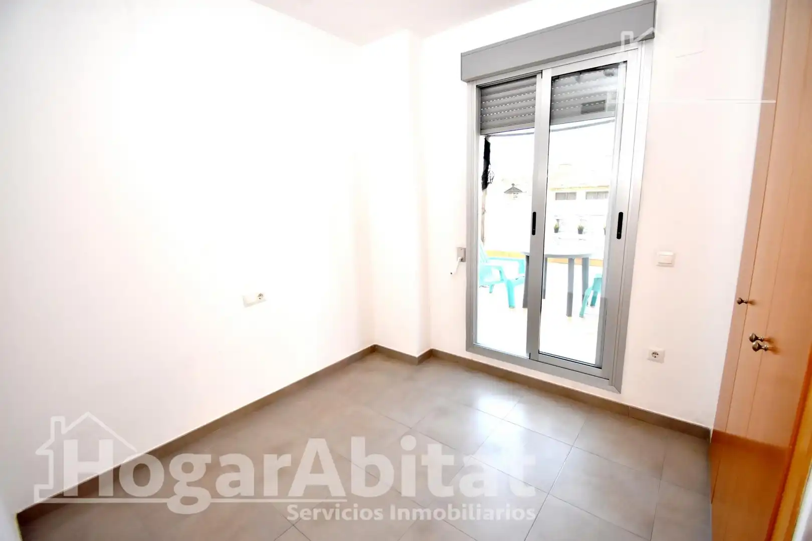 Schlafzimmer von Wohnung zum Verkauf in Massanassa mit Klimaanlage, Heizung und Terrasse