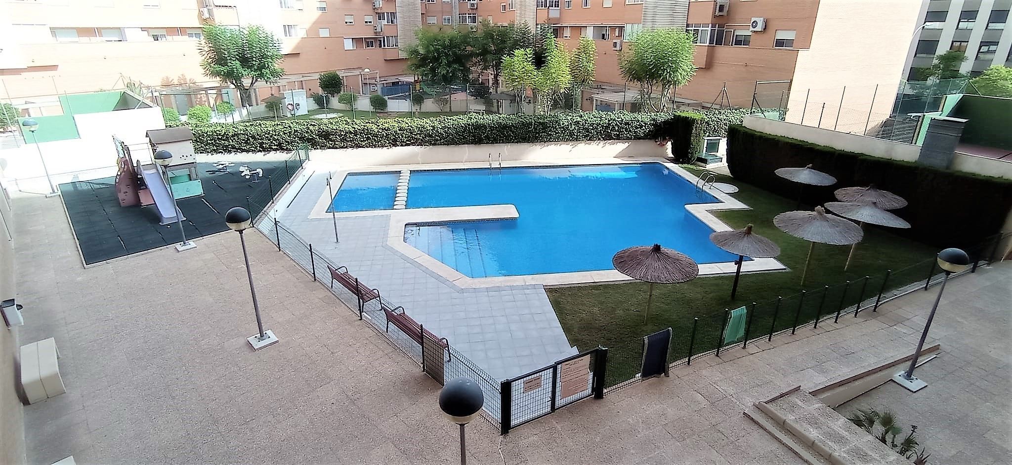 Swimming pool of Flat to rent in Alicante / Alacant  with Air Conditioner, Terrace and Swimming Pool