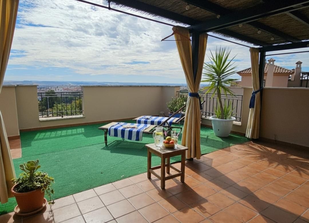 Terraza de Casa adosada en venta en  Córdoba Capital con Aire acondicionado, Jardín privado y Terraza