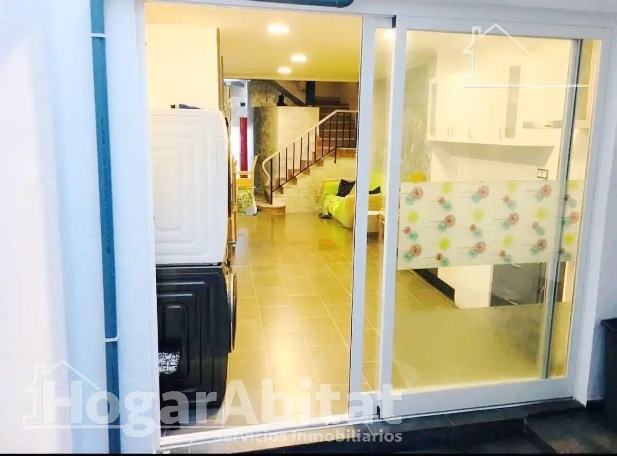 Casa adosada en venta en Sueca con Amueblado