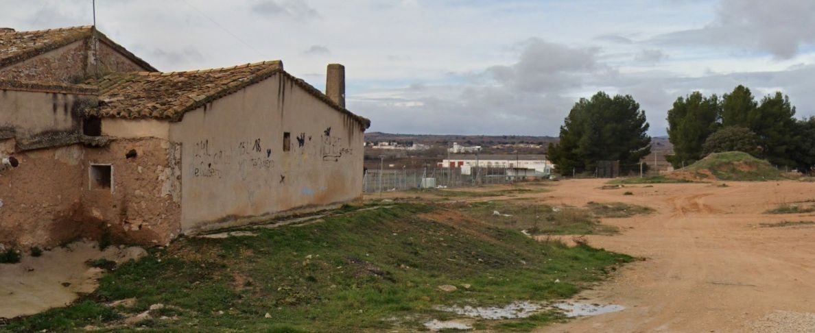 Land for sale in Requena