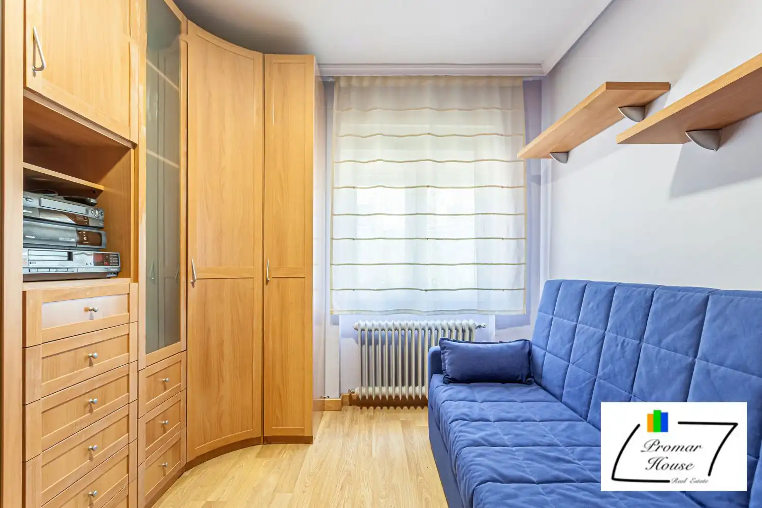 Habitación de Casa o chalet en venta en Ávila con Calefacción, Jardín privado y Terraza
