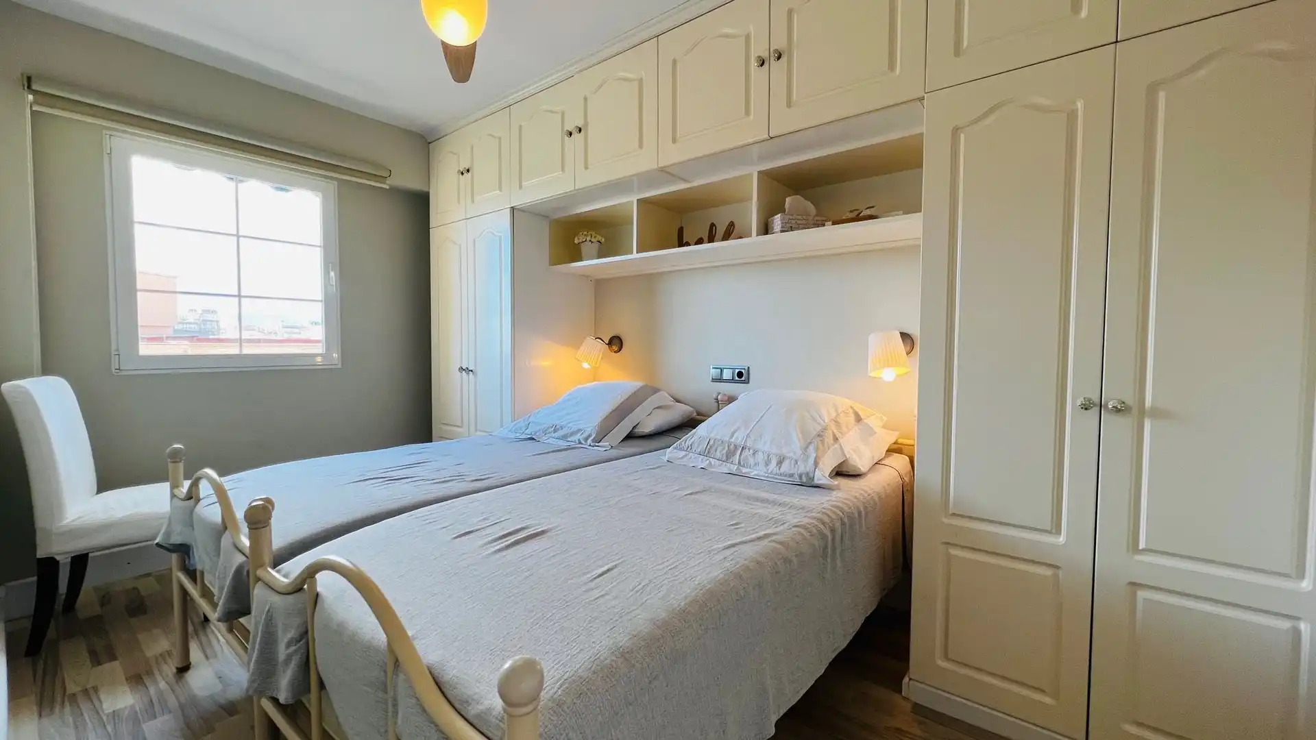 Dormitori de Apartament en venda en Benidorm amb Aire condicionat, Calefacció i Terrassa