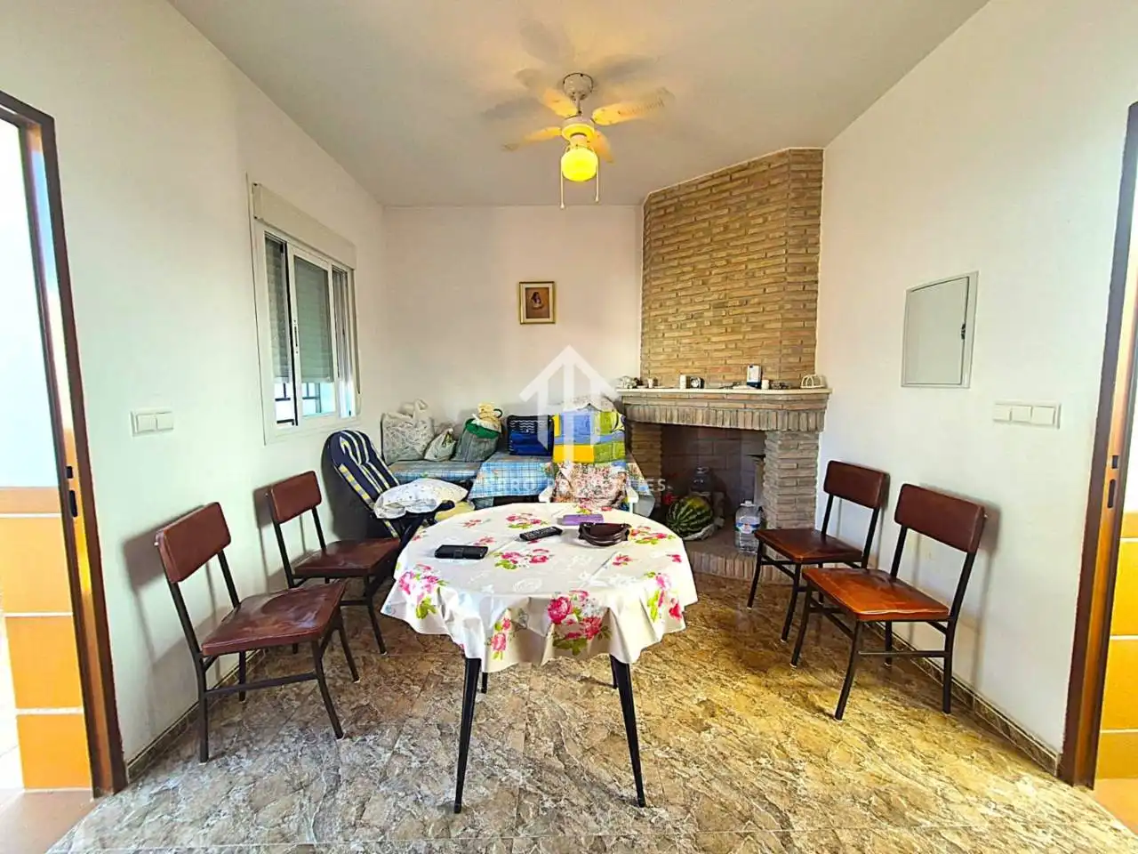 Sala d'estar de Casa o xalet en venda en Loja amb Terrassa i Moblat