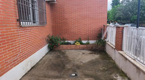 Foto 3 de Casa adosada en venta en Recas, Toledo