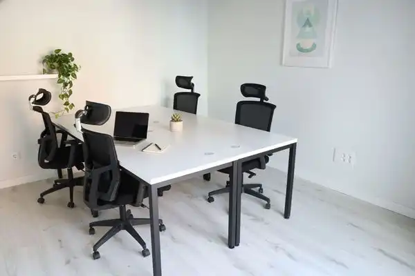 Büro zur Miete in Tetuán
