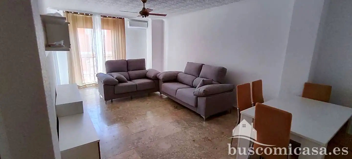 Habitació a Calle Teniente Ochoa, Centro ciudad