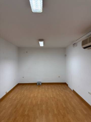 Oficina en Venta en Gines