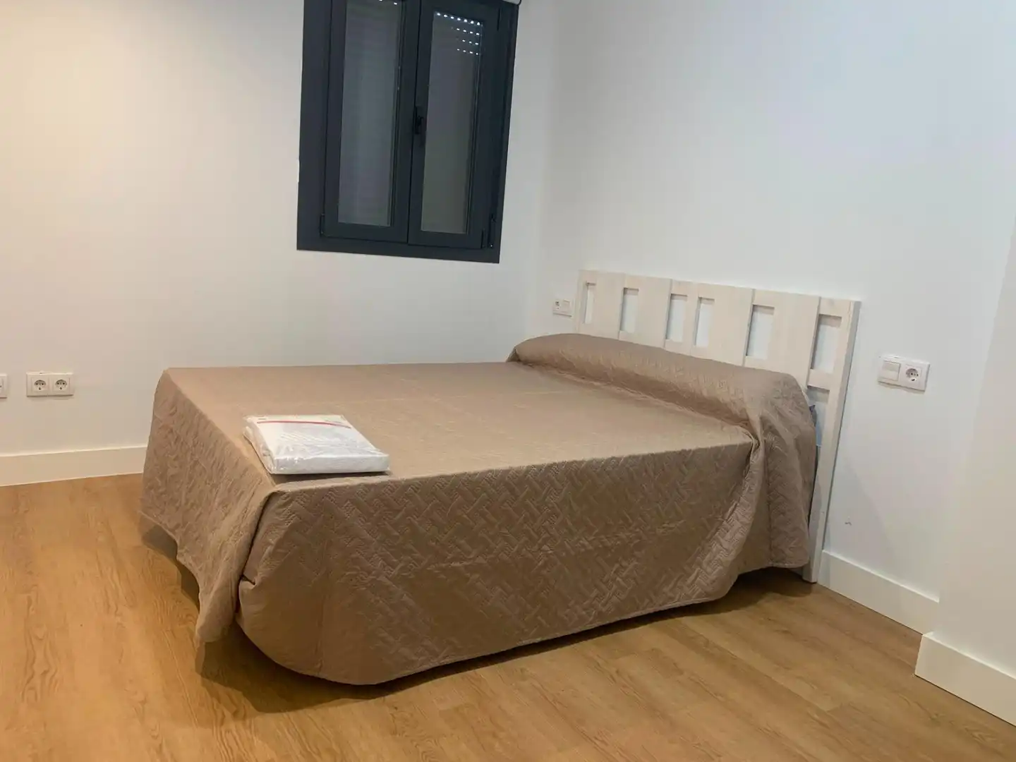 Bedroom of Flat for rent in Plasencia  with Air Conditioner and Furnished
