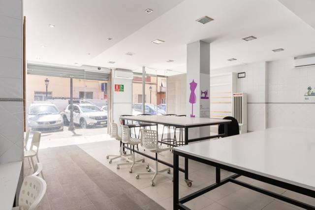Local comercial en Venta en Aiora