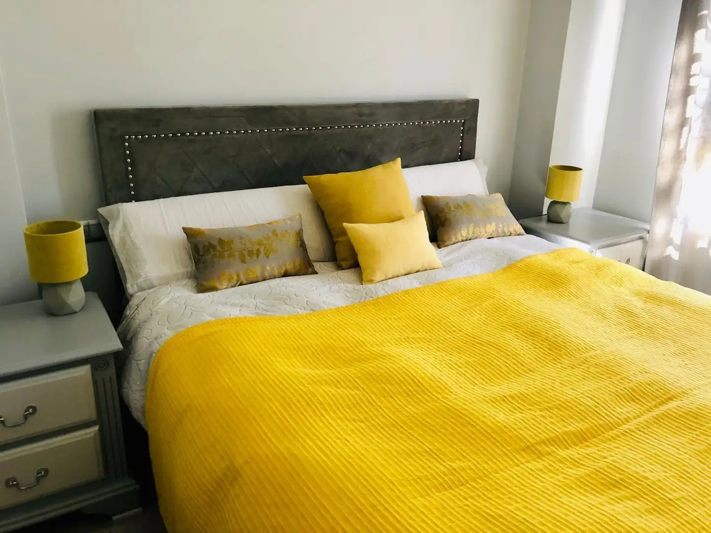 Schlafzimmer von Maisonette zum Verkauf in Benalmádena mit Klimaanlage, Privatgarten und Terrasse