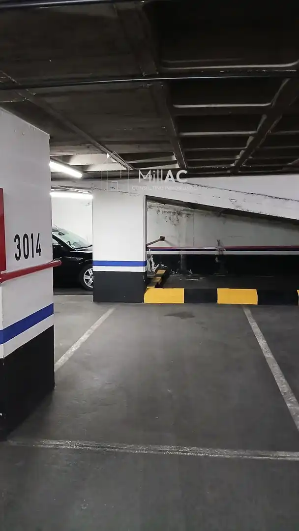 Parking of Garage for sale in Madrid