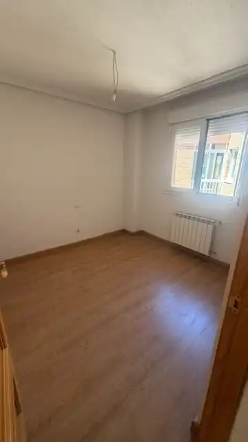 Appartamento con ascensore in vendita a Calle Ermita de San Lázaro 35, imagen 3