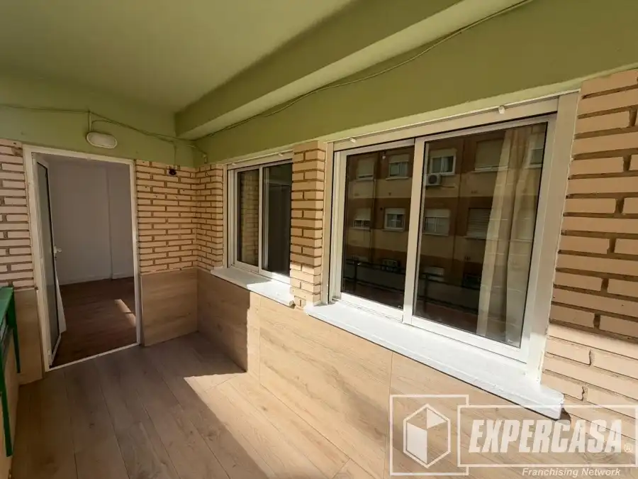 Terrassa de Pis en venda en Llíria amb Aire condicionat i Parquet