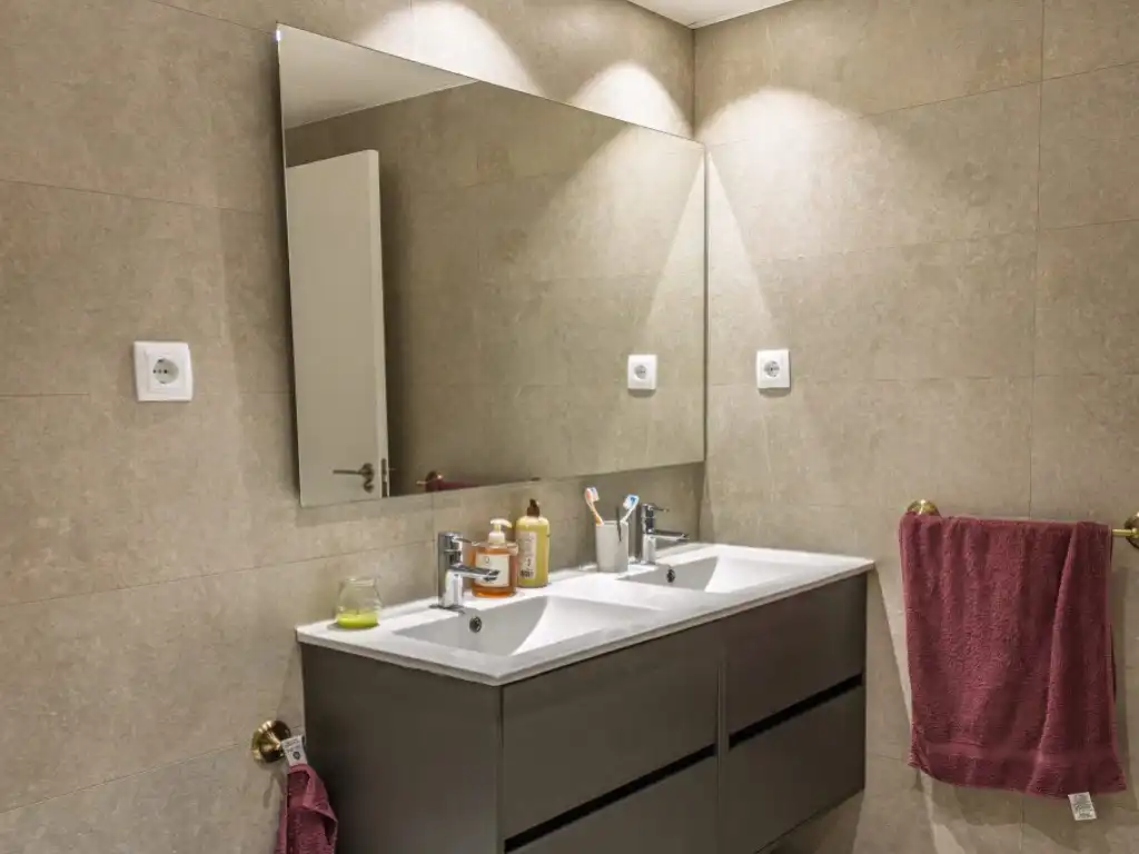 Bathroom of Flat for sale in Las Rozas de Madrid  with Heating, Terrace and Swimming Pool