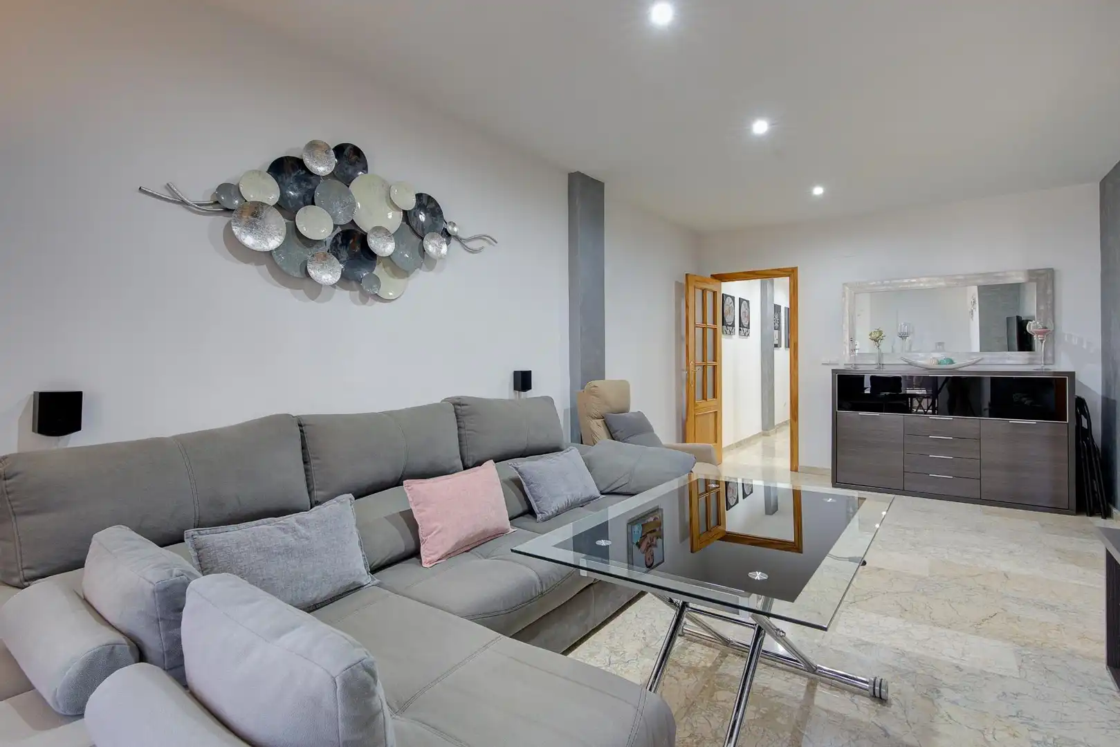 Living room of Flat for sale in Atarfe  with Air Conditioner, Terrace and Furnished