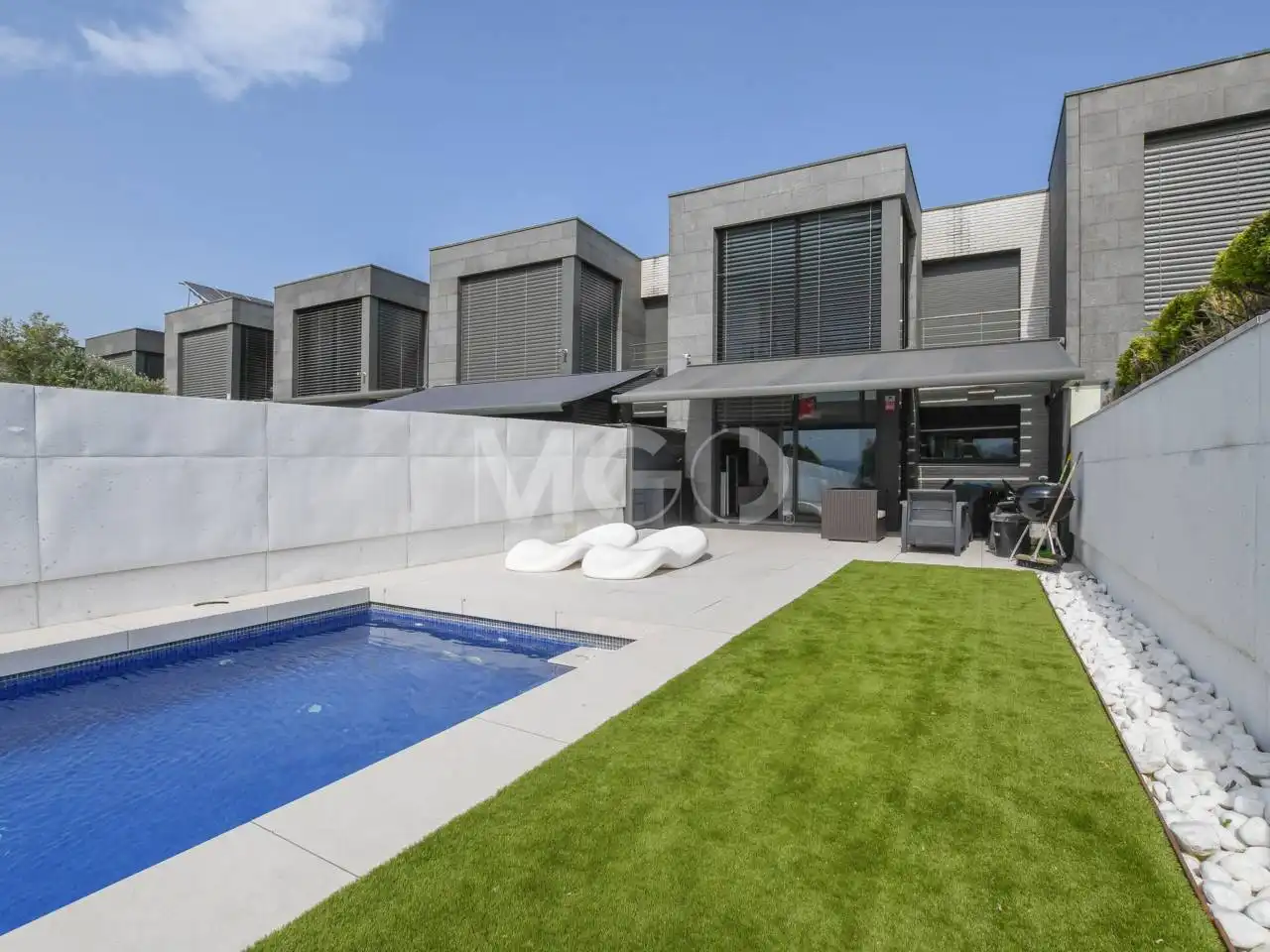 Terrassa de Casa o xalet en venda en Santa Eugènia de Berga amb Calefacció, Jardí privat i Piscina