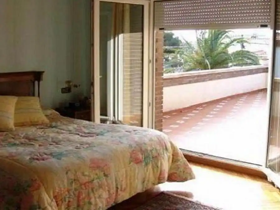 Detached house with pool to rent in Carrer de Viladomat 21, imagen 14