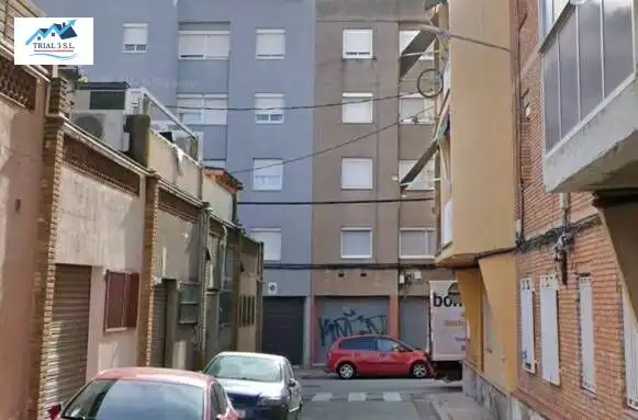 Vista exterior de Pis en venda en Creu de Barberà - Sector Sud
