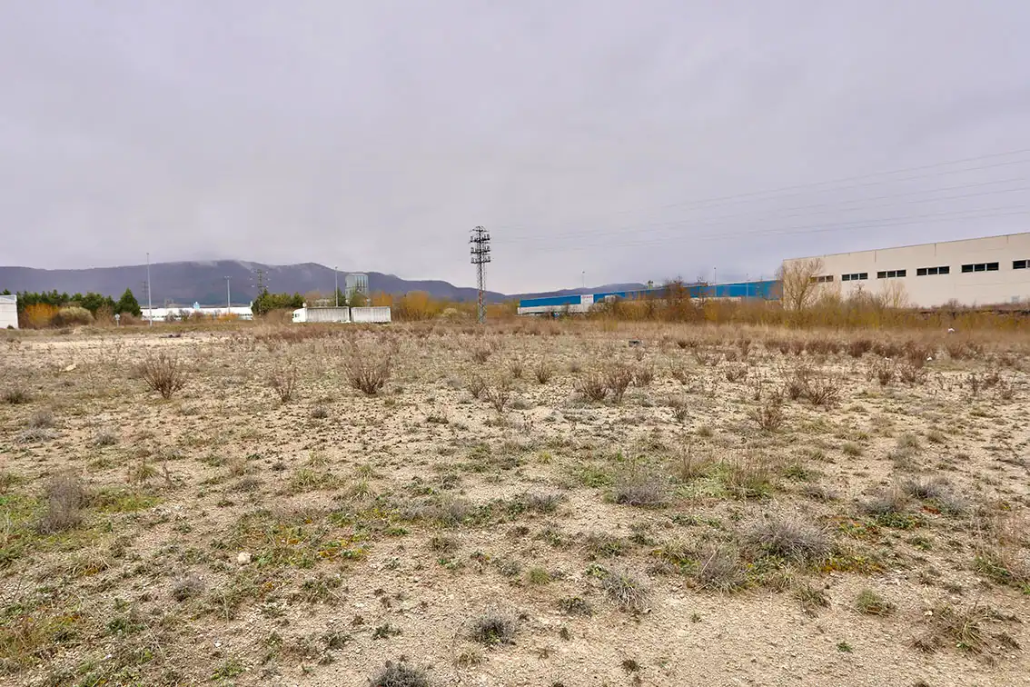 Terreno industrial en venta en Salvatierra / Agurain