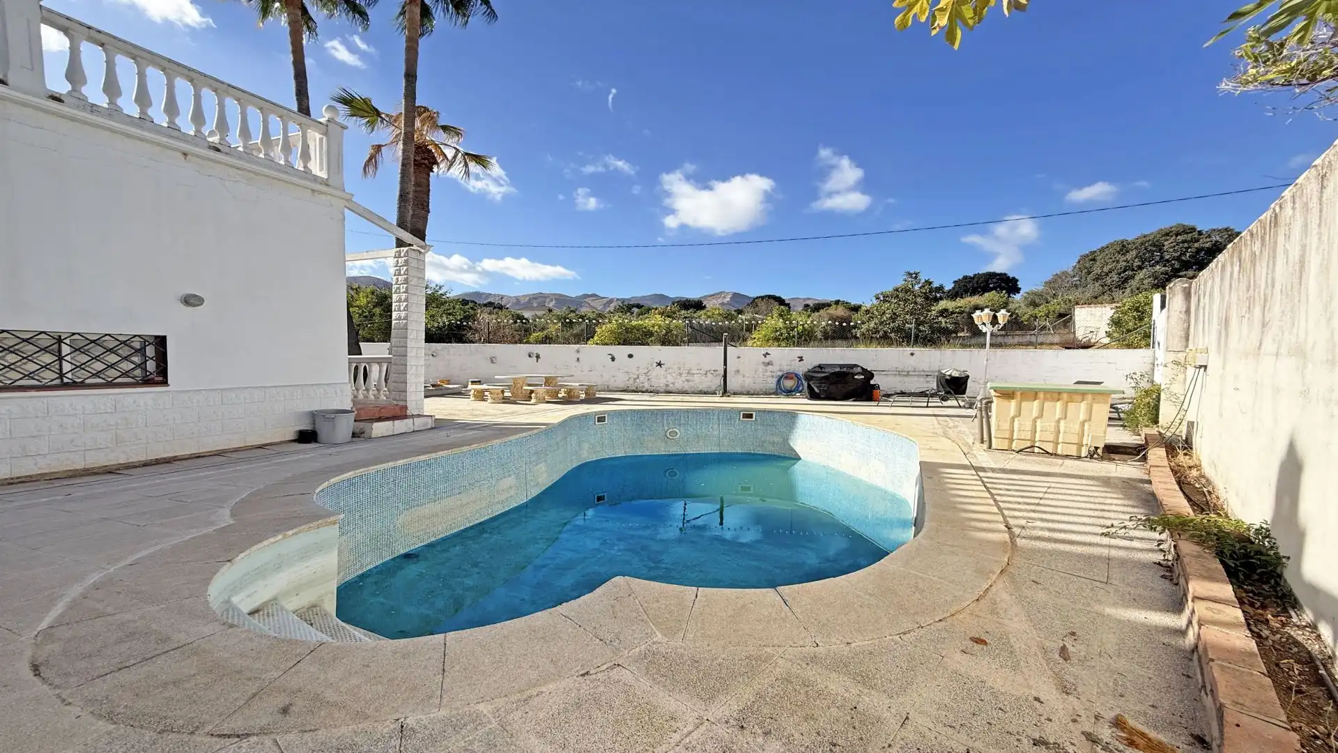 Piscina de Finca rústica en venta en Alhaurín de la Torre con Aire acondicionado, Trastero y Piscina