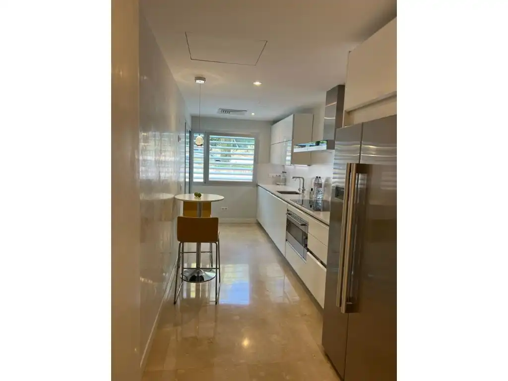 Cocina de Apartamento de alquiler en Calvià con Aire acondicionado, Jardín privado y Terraza