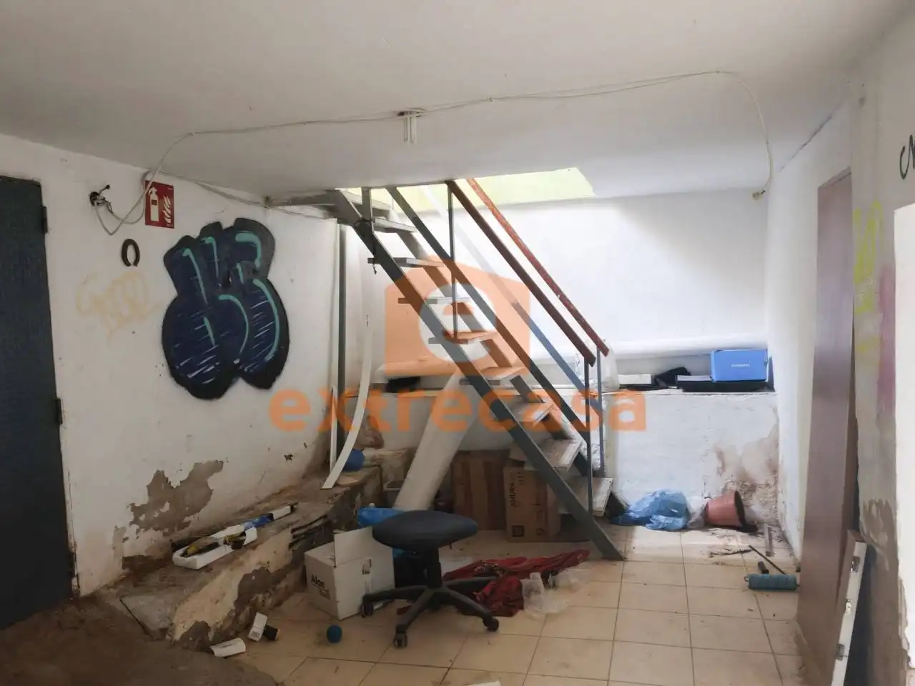 Local de lloguer en Badajoz amb Aire condicionat i Alarma