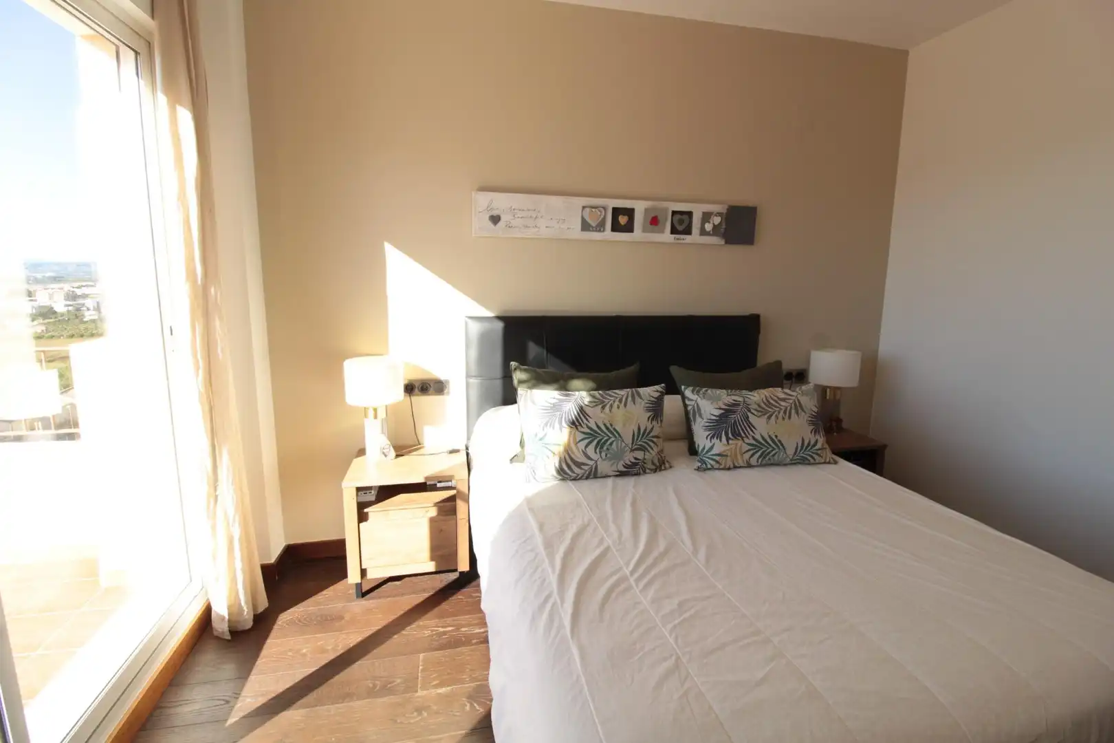 Dormitori de Casa o xalet en venda en Alzira amb Aire condicionat, Jardí privat i Parquet
