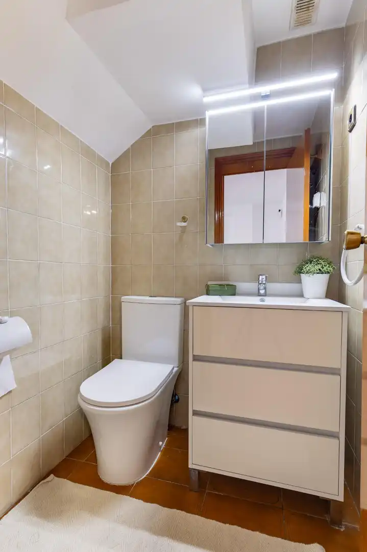 Baño de Casa adosada en venta en Paterna con Calefacción, Jardín privado y Terraza