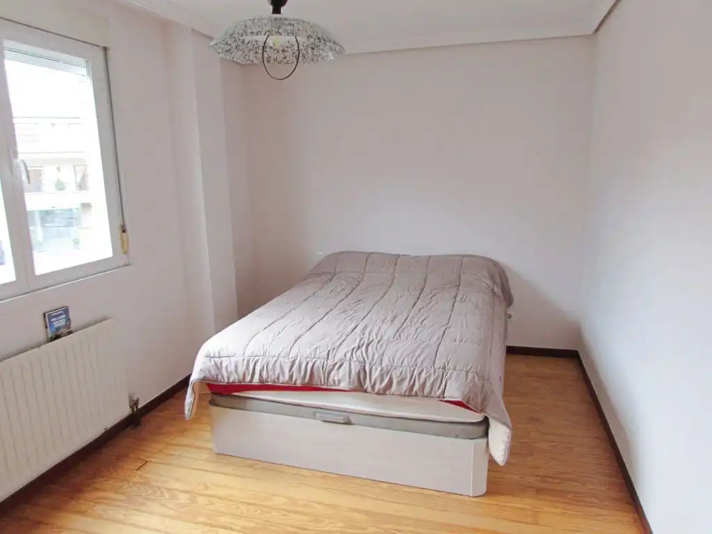 Bedroom of Flat for sale in Piélagos  with Heating, Parquet flooring and Storage room