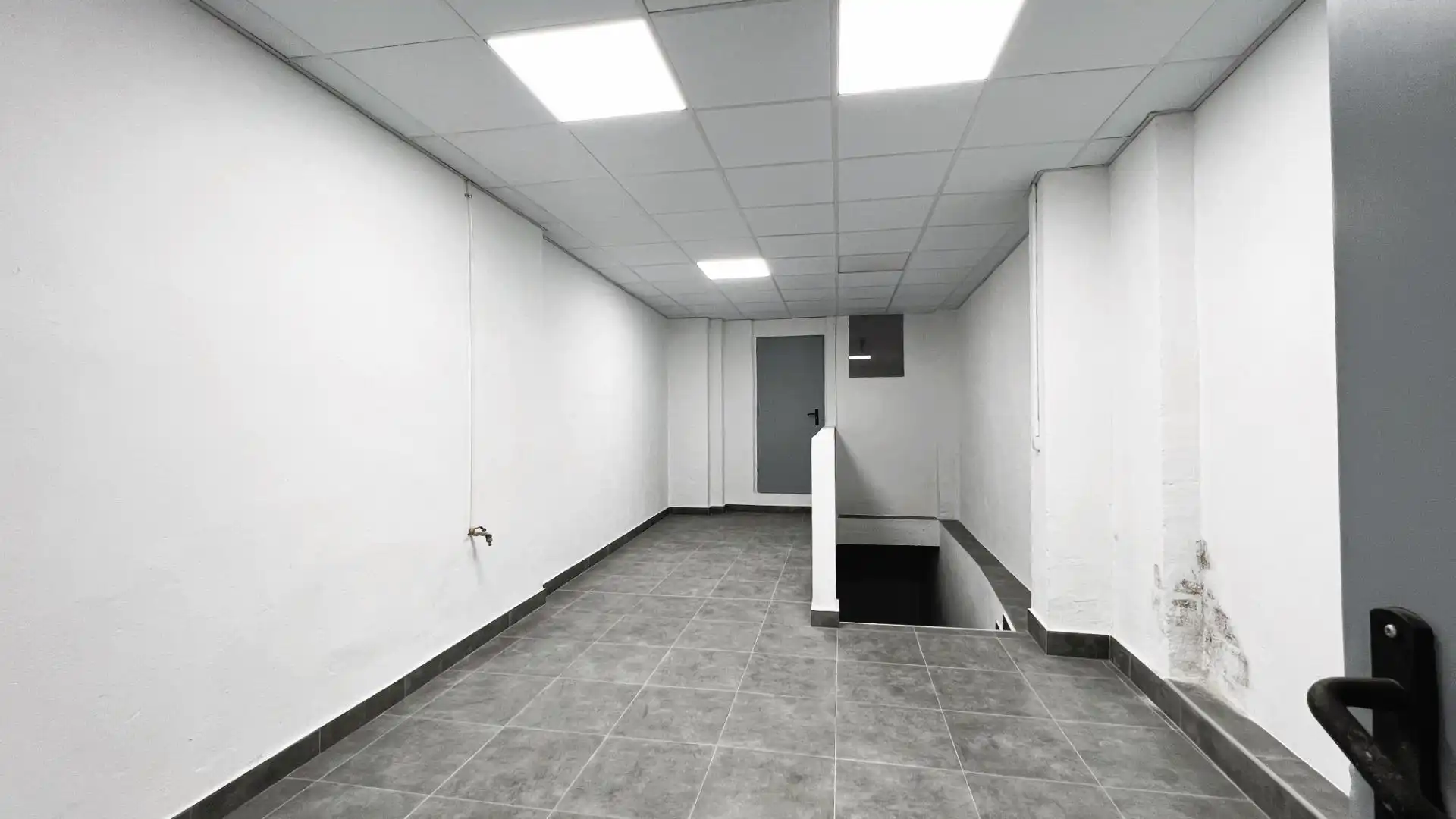 Business premises for sale in Calle de Basilio Boggiero, imagen 7