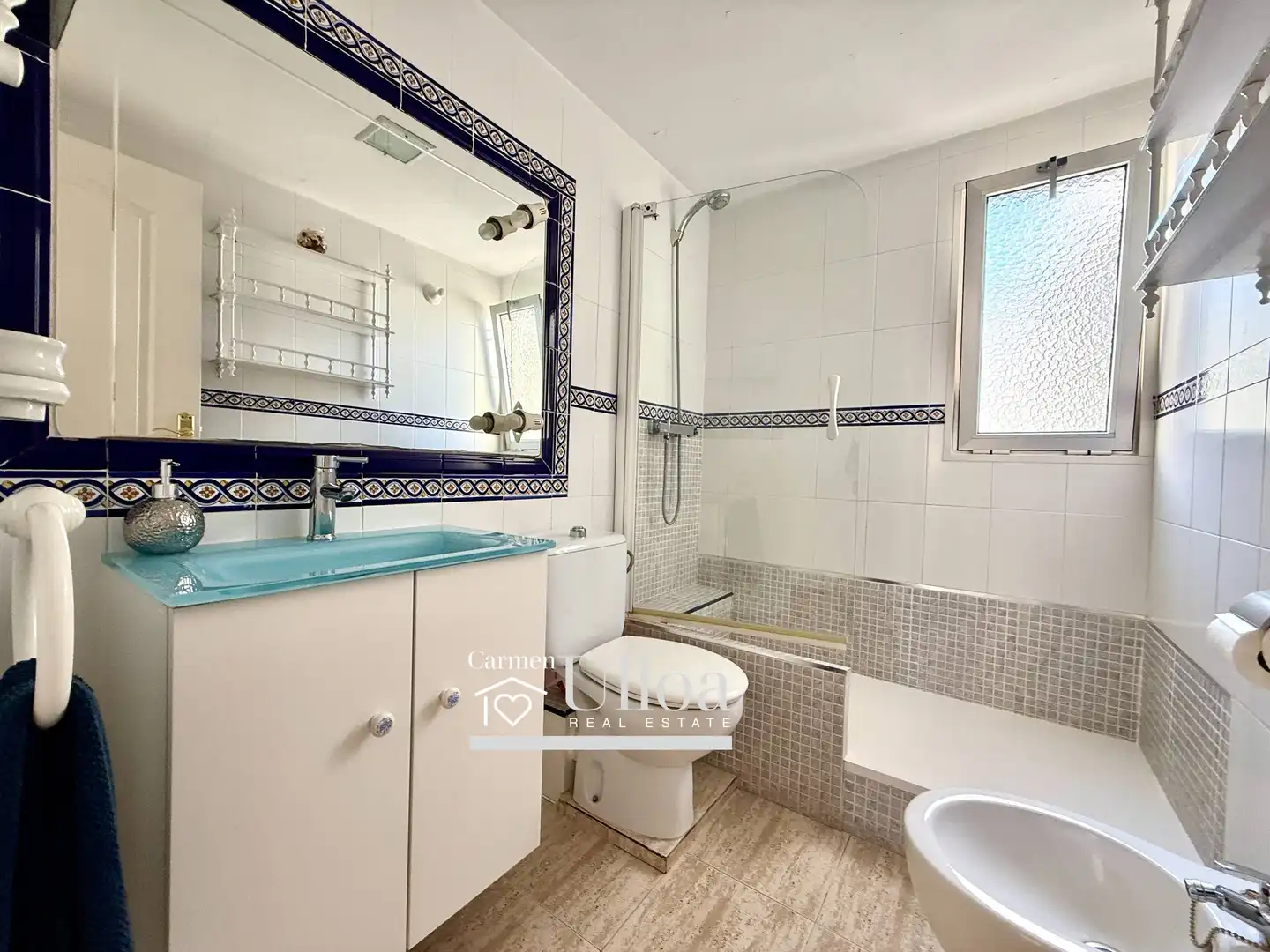 Baño de Piso en venta en El Campello con Aire acondicionado, Terraza y Amueblado