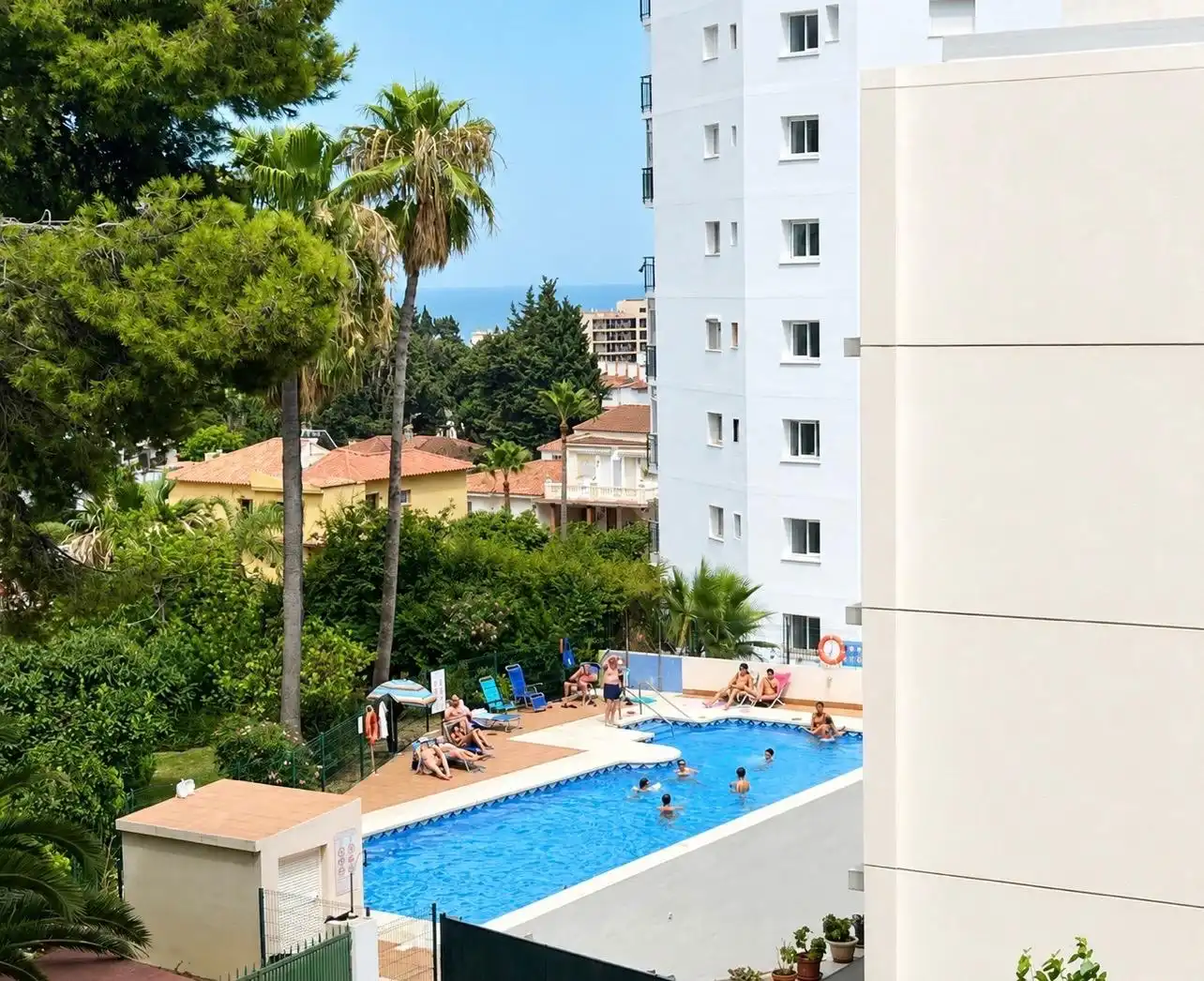 Habitatge amb piscina en venda a Solymar
