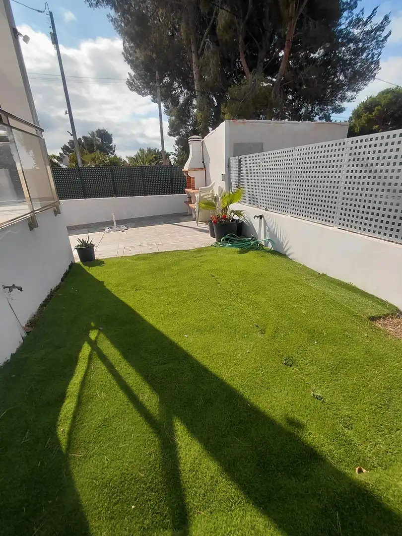 Terrassa de Casa o xalet en venda en La Nucia amb Aire condicionat, Jardí privat i Traster