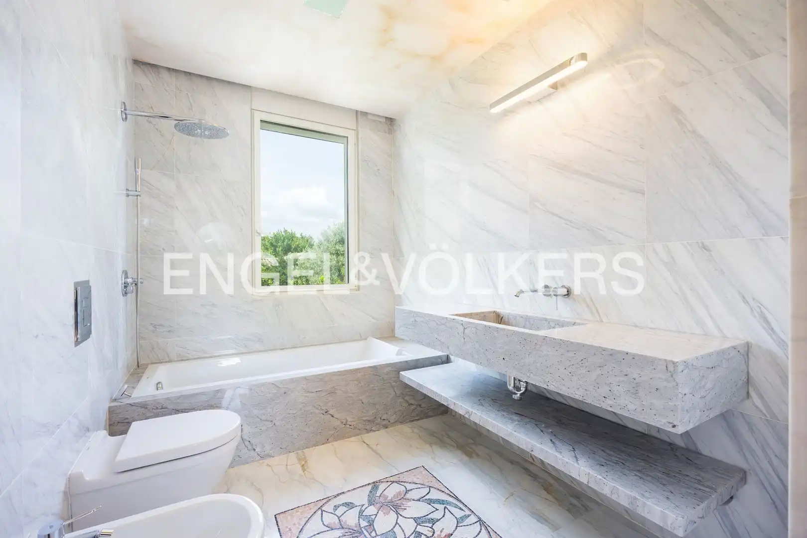 Baño de Finca rústica en venta en Jerez de la Frontera con Aire acondicionado, Calefacción y Jardín privado