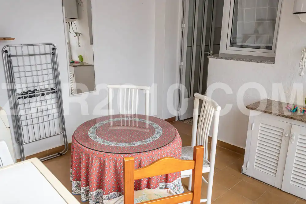 Comedor de Piso en venta en Garrucha con Terraza, Amueblado y Horno