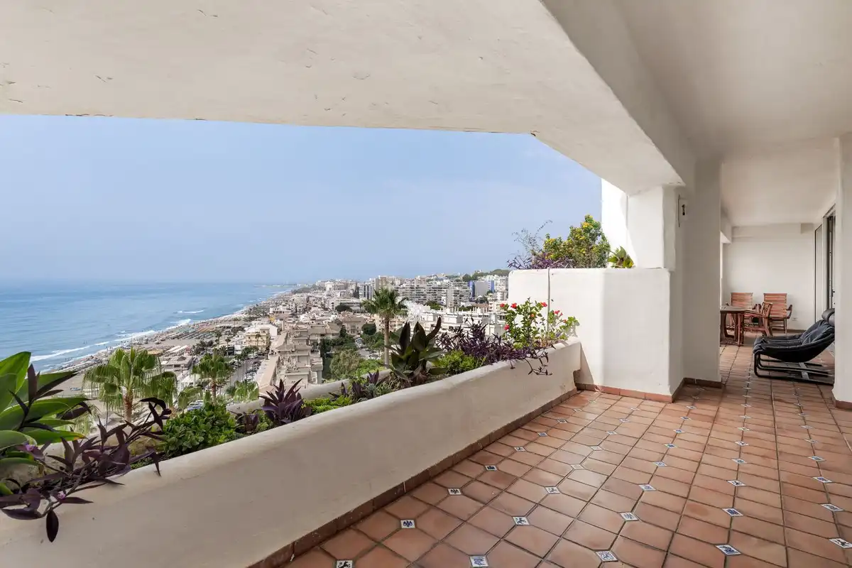 Terraza de Apartamento en venta en Torremolinos con Aire acondicionado, Terraza y Piscina comunitaria