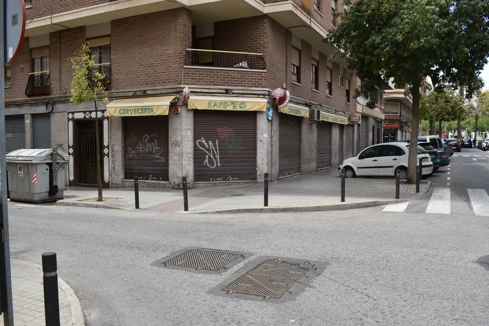Exterior view of Commercial properties for rent in Elche / Elx  with Furnished