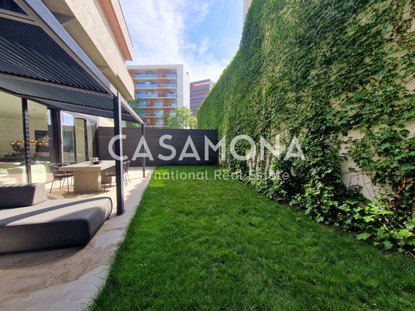 Jardí de Apartament en venda en  Barcelona Capital amb Calefacció, Jardí privat i Terrassa