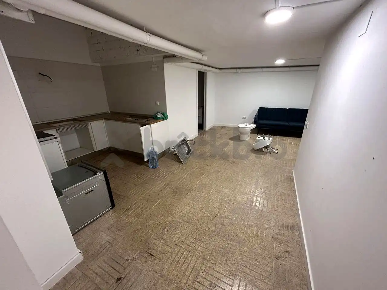 Business premises for sale in De La Manigua, imagen 33
