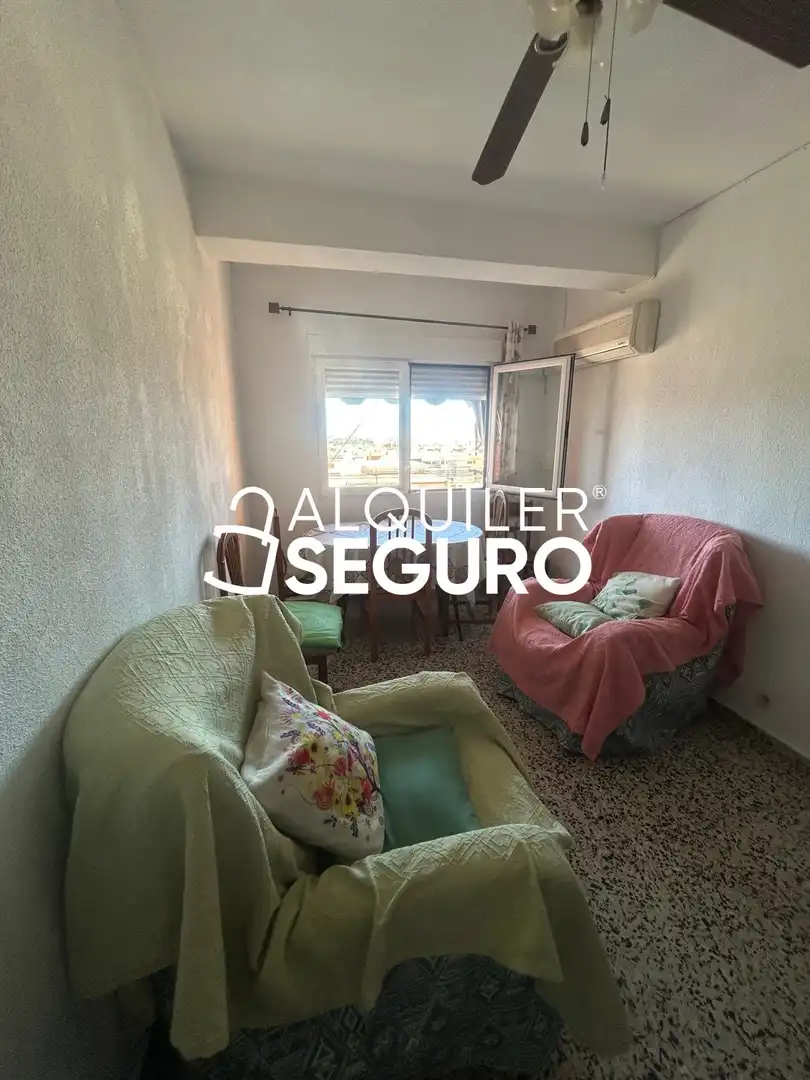 Flat with lift to rent in Doctor Vaca de Castro, imagen 2