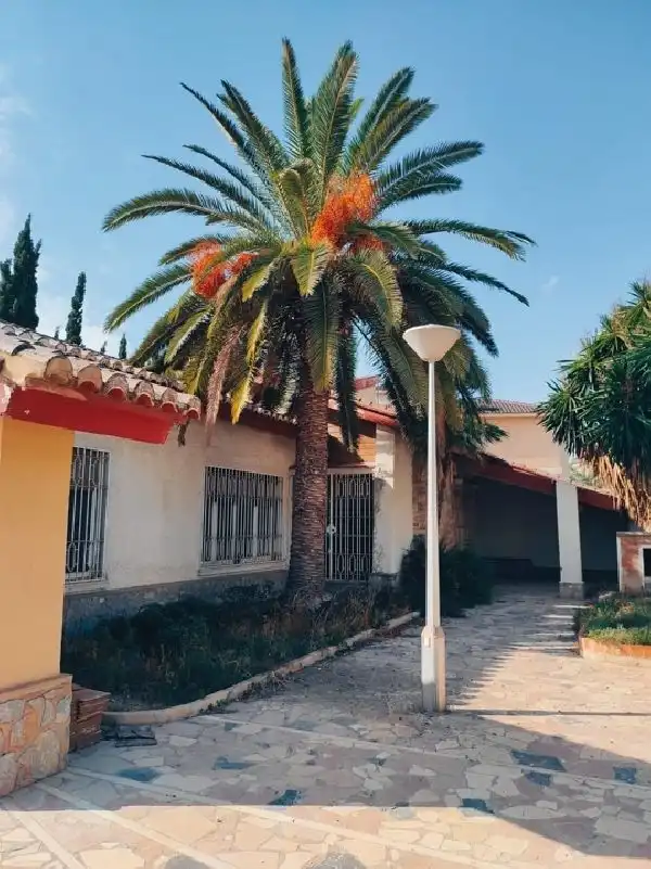 Außenansicht von Haus oder Chalet zum Verkauf in Elche / Elx mit Heizung, Terrasse und Abstellraum
