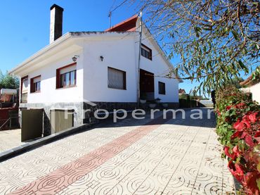 Chalet con jardín en venta en Sant Antoni de Vilamajor