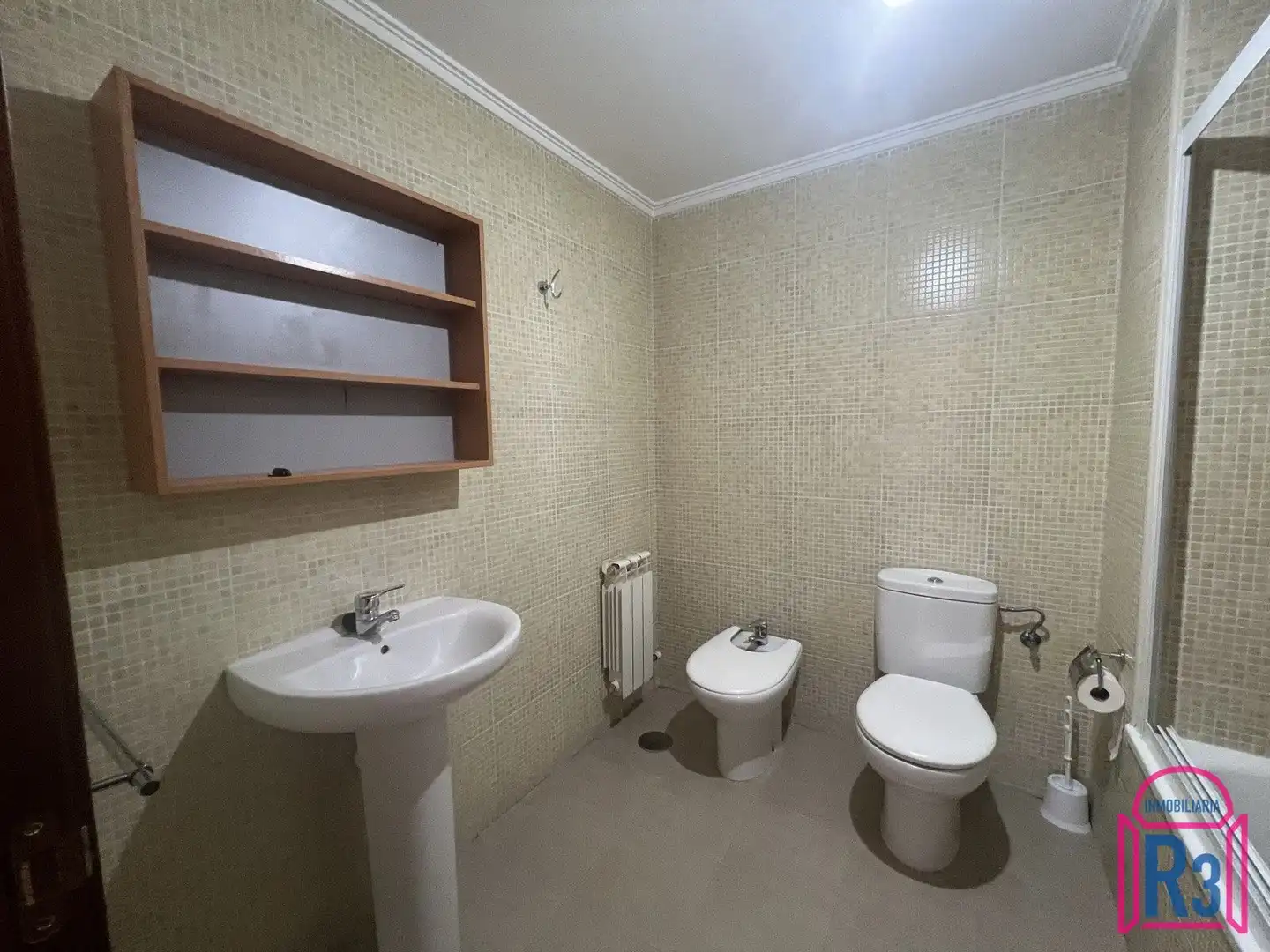 Bany de Apartament en venda en Villaquilambre, León
