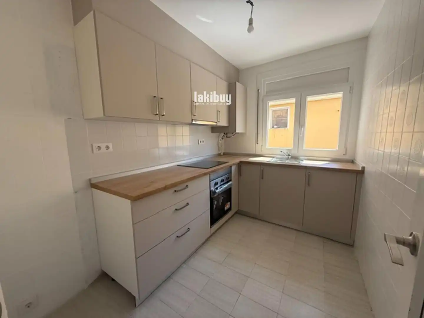 Cocina de Piso de alquiler en Preixens con Calefacción