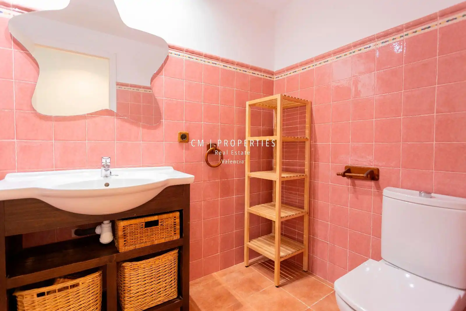 Flat for rent in Retor Emilio Bayarr (Alf), Alfinach - Los Monasterios