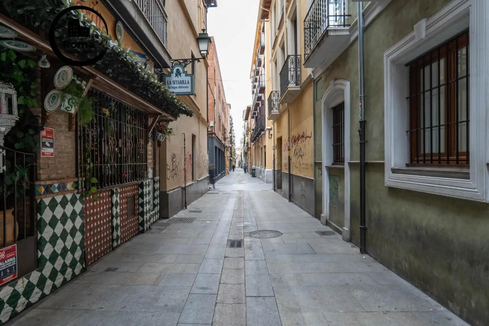 Exterior view of Houses for sale in Granada  with Air Conditioner, Heating and Furnished