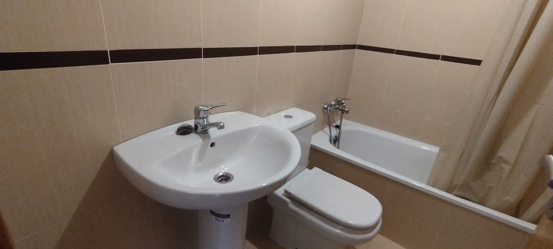 Baño de Piso en venta en Arapiles con Aire acondicionado y Calefacción