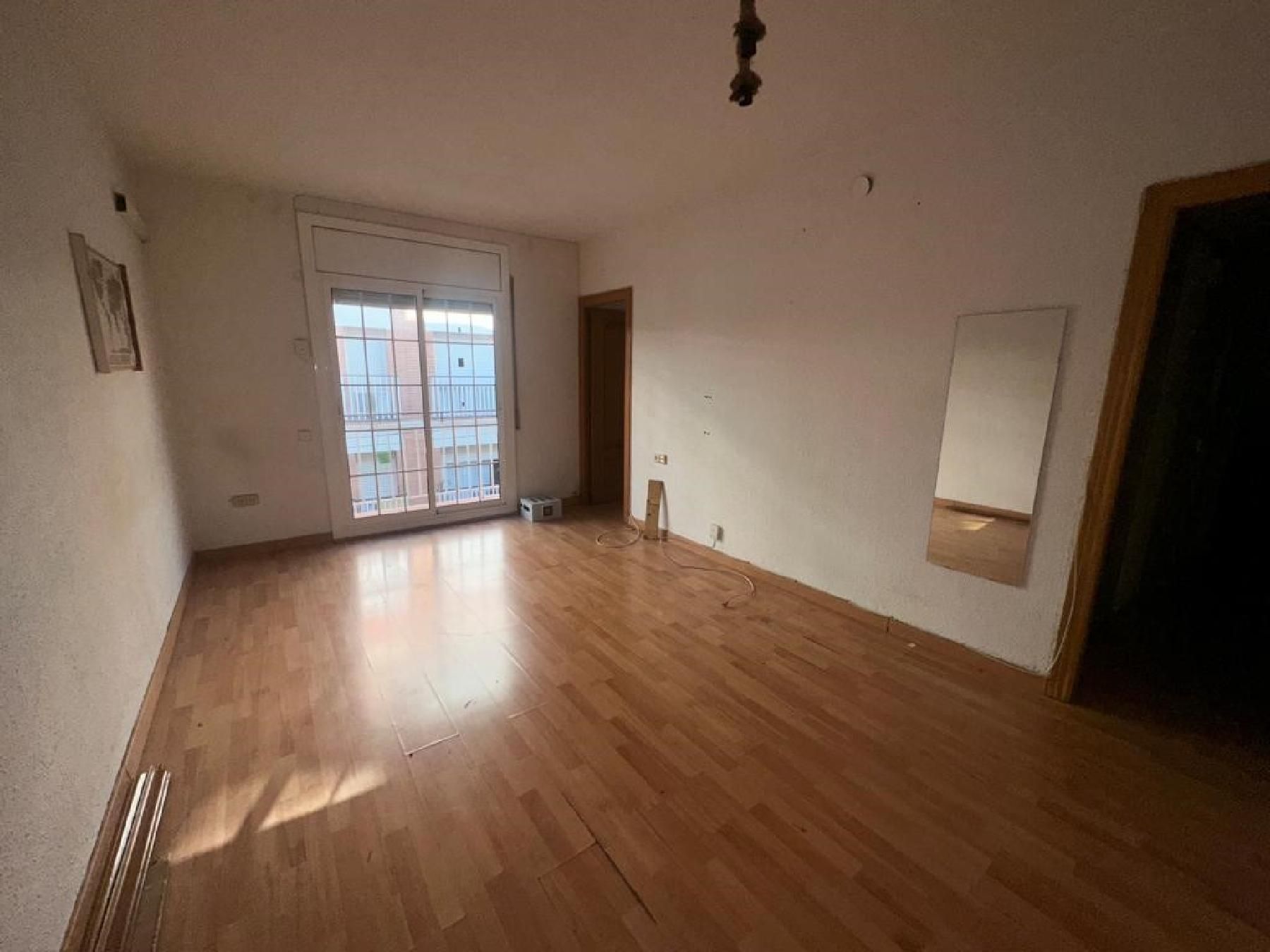 Bedroom of Flat for sale in Badalona